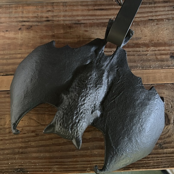 Pottery Barn 🦇 Bat Wreath Holder BNIB AMAZING! - Picture 5 of 8